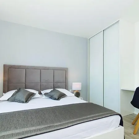 Luxury Dream House بيت للعطل Kaštela