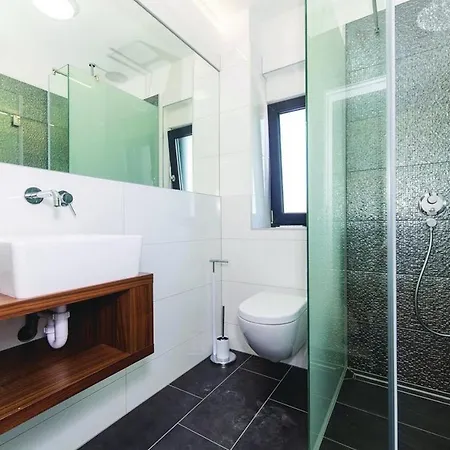 Luxury Dream House بيت للعطل *